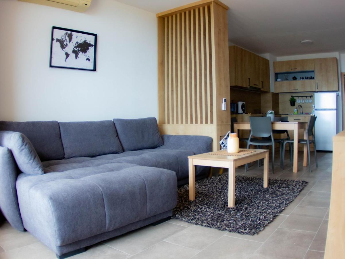 Port Natura Apartment Варна Экстерьер фото